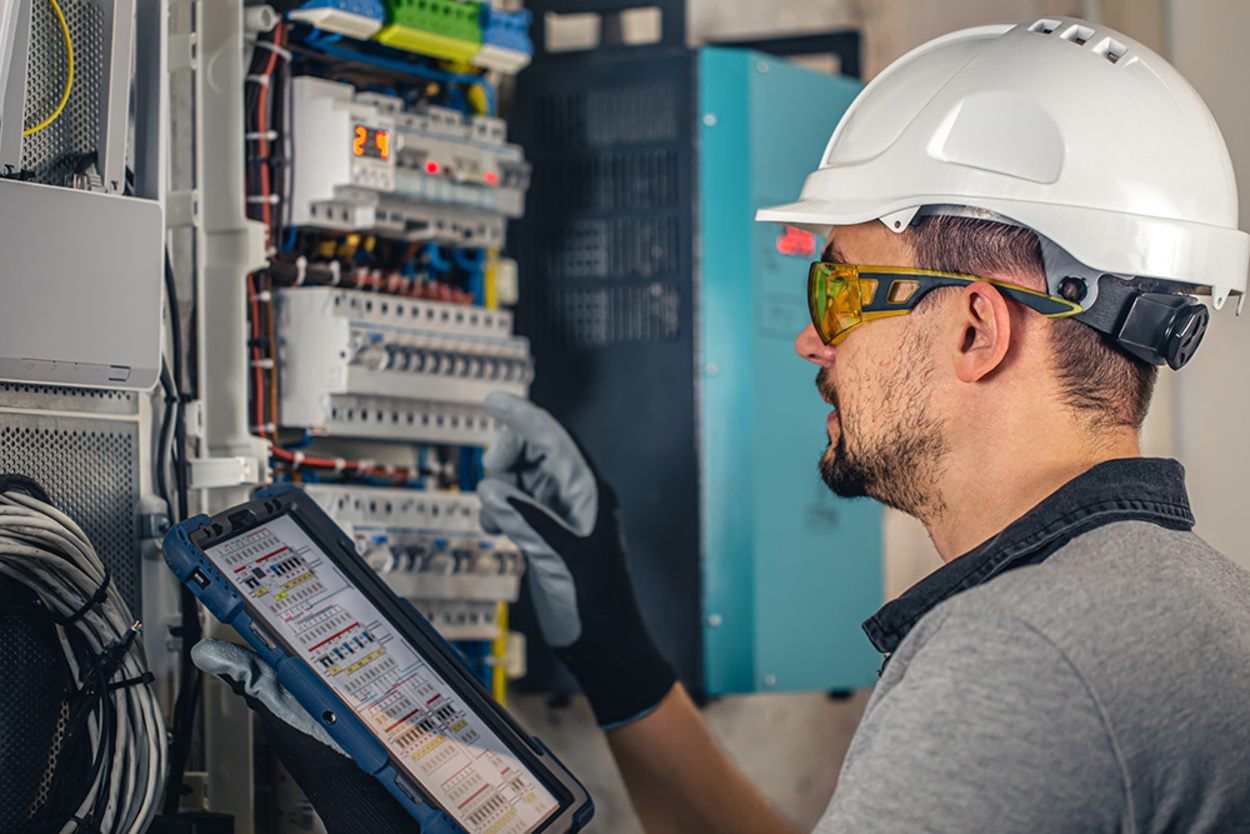 Industrie und Gewerbe bei Elektro Lehmann in Geslau